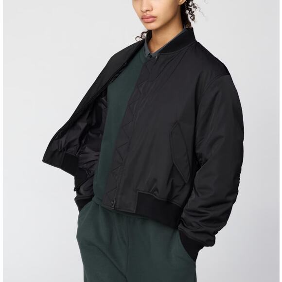 Uniqlo Jackets & Blazers - Uniqlo C Bomber Jacket in Black